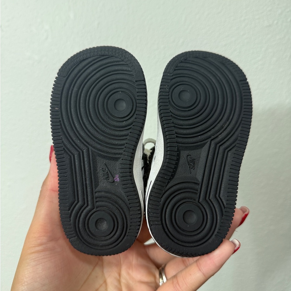 Nike Kids Zebra Print Black and White Sneakers - Picture 6 of 9